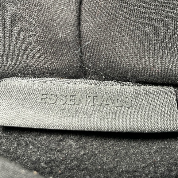 Fear of God ESSENTIALS Black Elasticized Hoodie - Picture 4 of 6